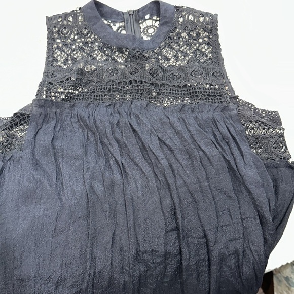 Black dress size small/medium - Picture 7 of 9